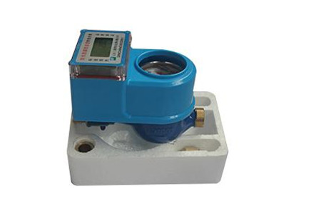 選擇多流束旋翼式水表時需考慮哪些因素？